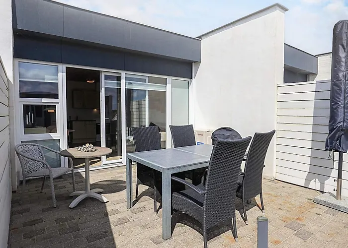 Hébergement de vacances 4 Person In *